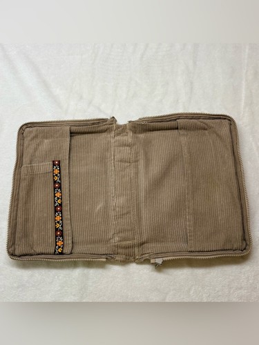 Vintage 1993 NIV Teen Study Bible With Handmade Corduroy Cover - photo 3