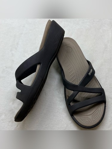 Crocs Brooklyn Low Wedge Black Strappy Sandals Size 9 - photo 2