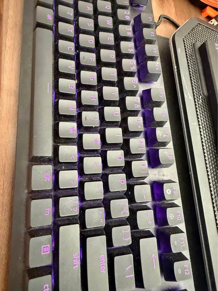 Razer Huntsman V2 Mechanical Gaming Keyboard — RGB, Wired