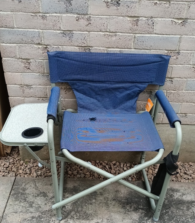 Mountain Ridge Blue Folding Director's Chair w Table and Cup Hol