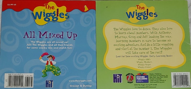 2 The Wiggles Books, Cloth Carry Tote Bag, Pull Back Duck Toy - photo 2