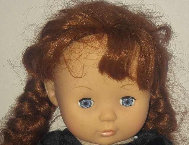 Girl Doll with Brown Hair, Gravity Eyes and outfits as pictured - photo 4