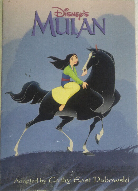 Disney's Mulan Movie Book & 5 Toys Figures - photo 2