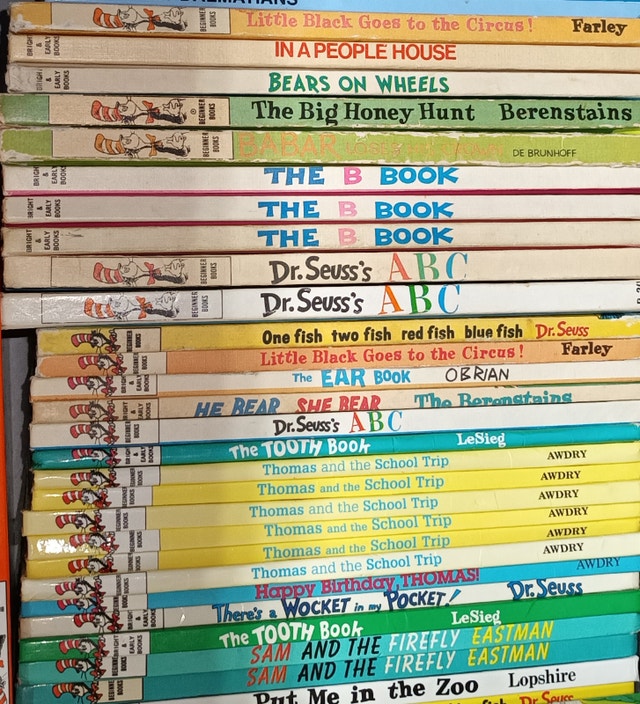 Huge Selection of Dr. Seuss Hard Cover Books - READ LIST - photo 2