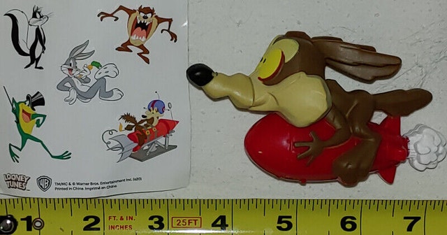 Warner Bros Looney Tunes Bugs Bunny, Tweety Silvester Books Toys - photo 2