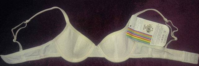 3 NEW Bras with tags: 30AA Tag Underwire White