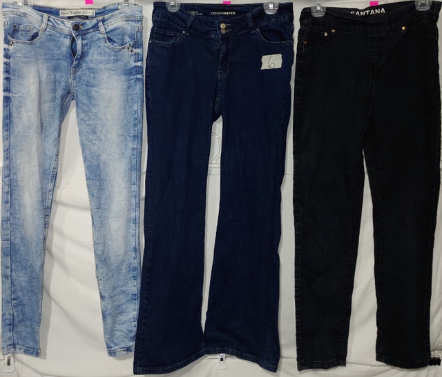 Women's Blue Jeans Pants Size 6 & 7 - Tara, Denver Hayes