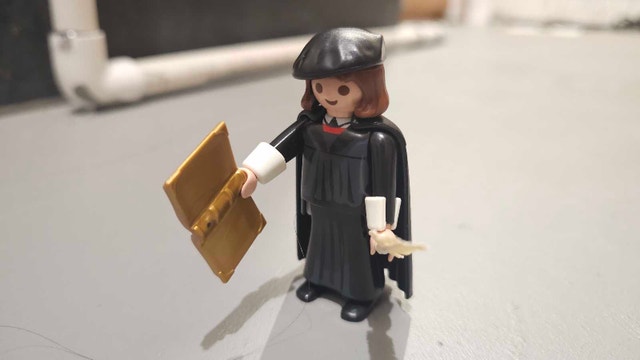 Playmobil 6099 Martin Luther - photo 2