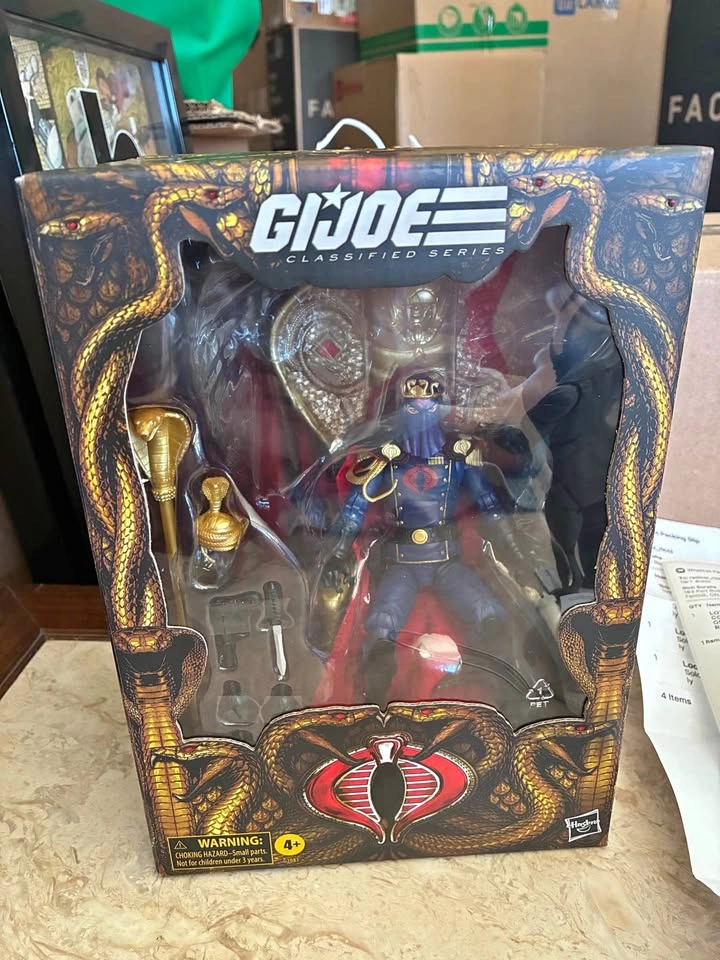 G.I. Joe Classified Series Deluxe Cobra Commander Figure