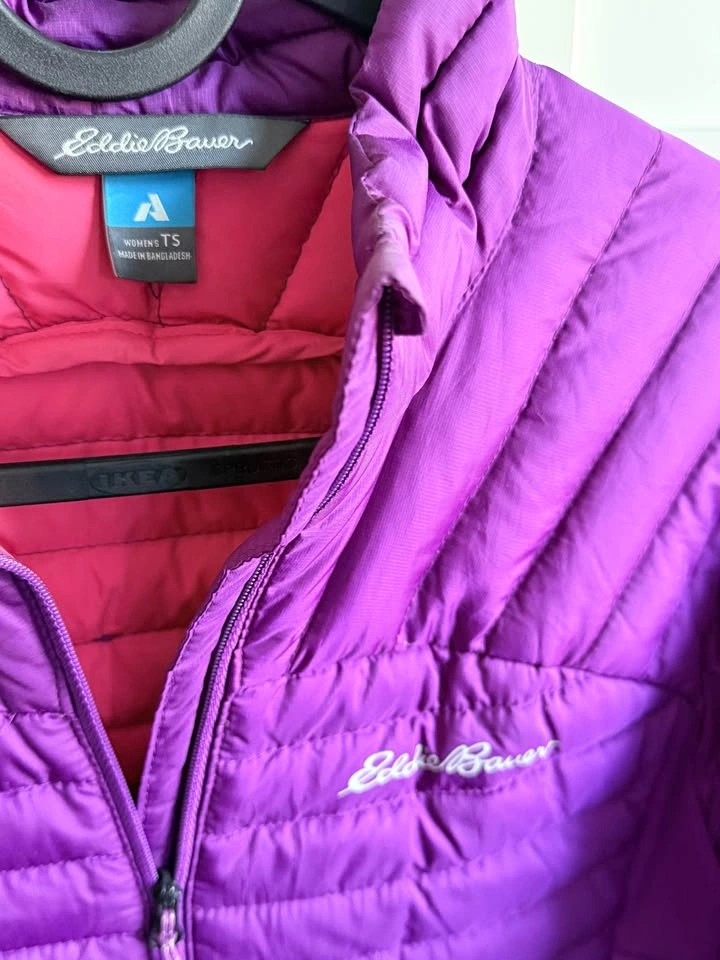 Eddie Bauer Women’s Down Hybrid Jacket – Purple – Size TS - photo 2