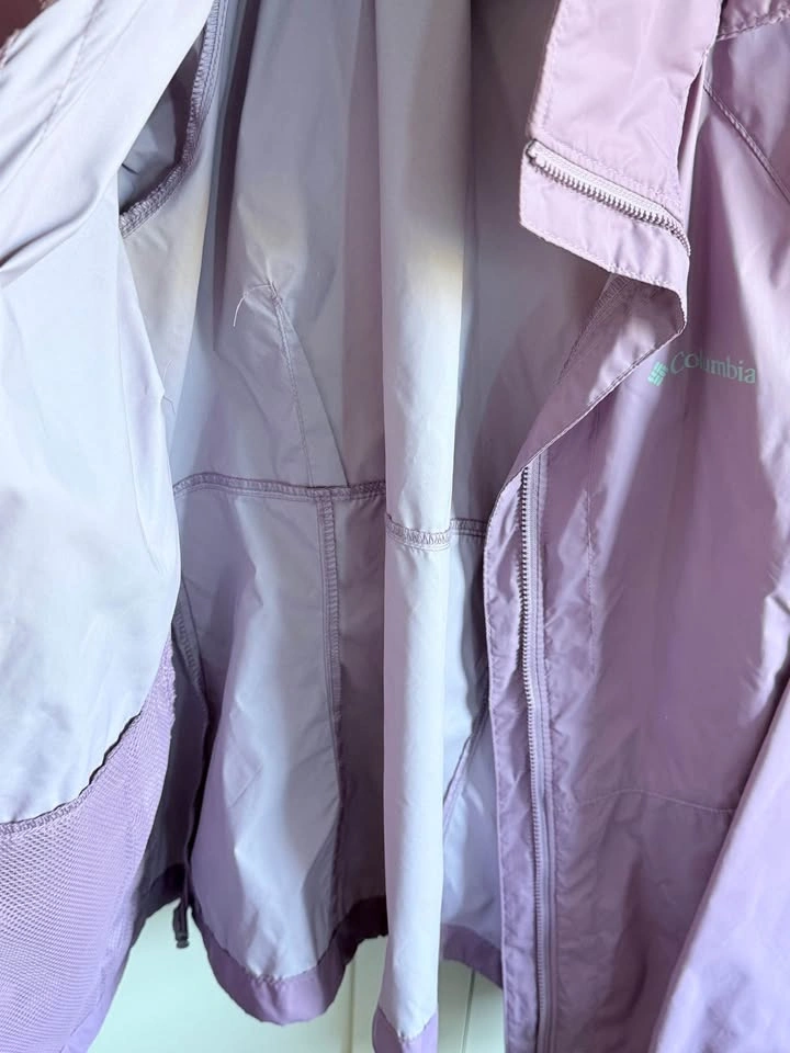 Columbia Sportswear Lightweight Purple Hooded Jacket - Size Smal - photo 3