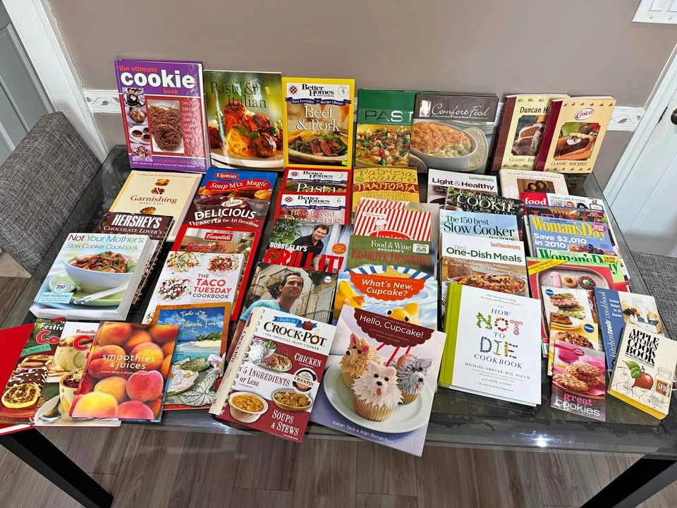 Large Collection of 30+ Assorted Cookbooks and Recipe Magazines