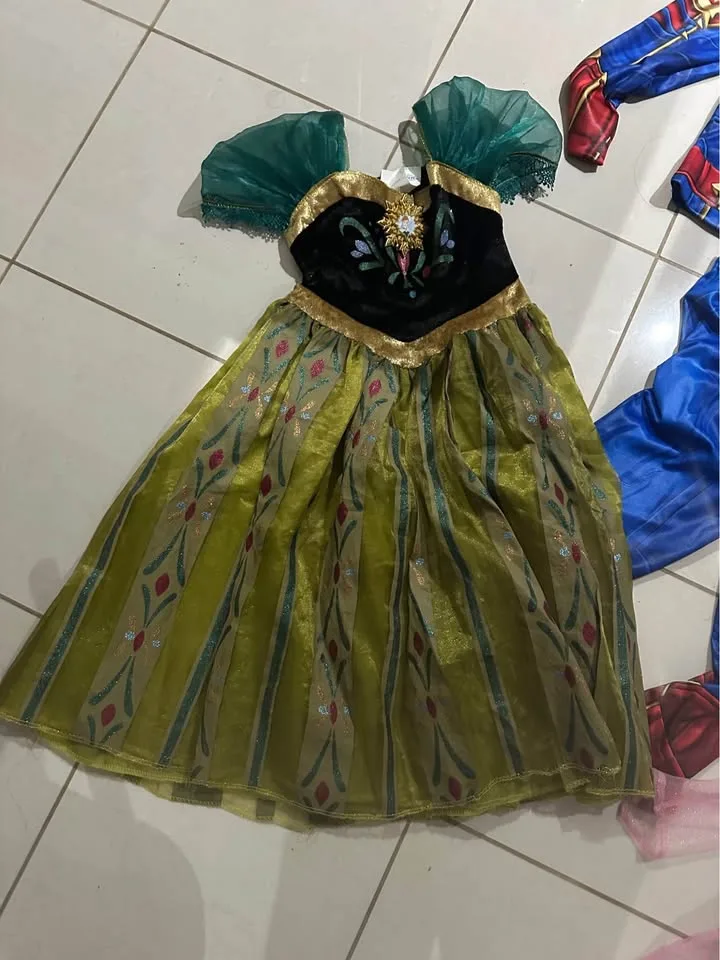 Disney & Marvel Halloween Costumes image indicator(8)