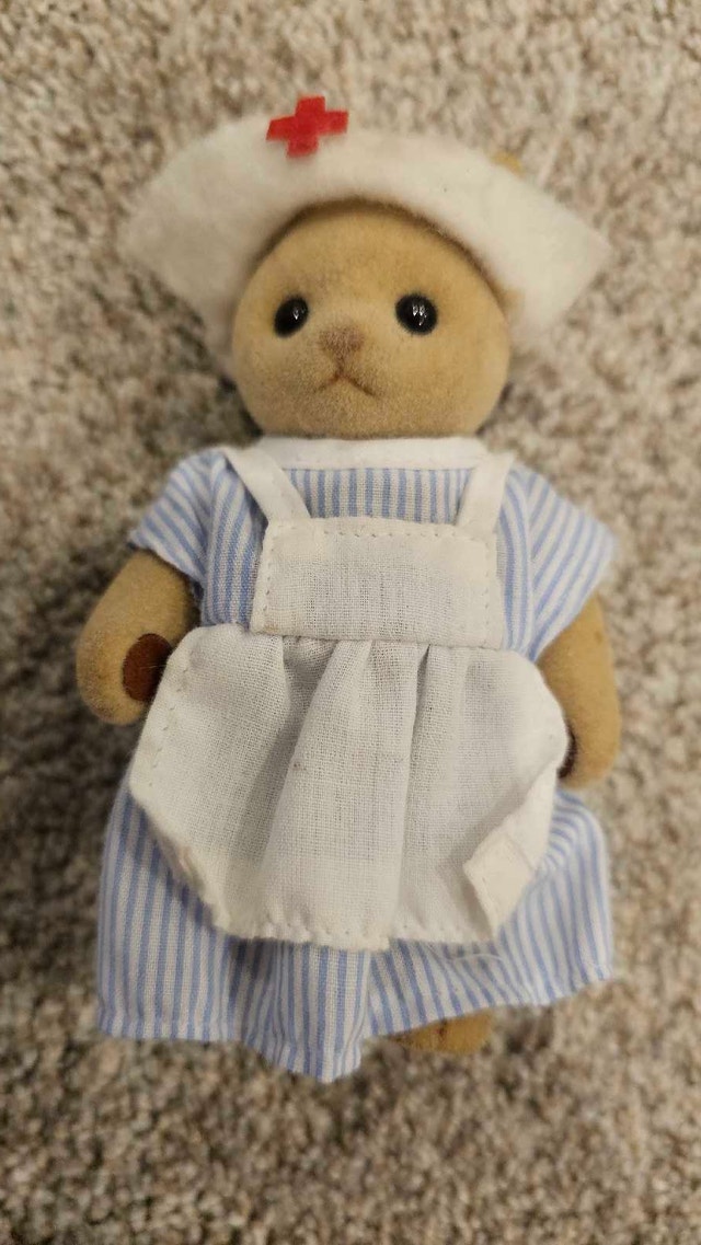 Vintage 1980s Forest Families Nurse Bear