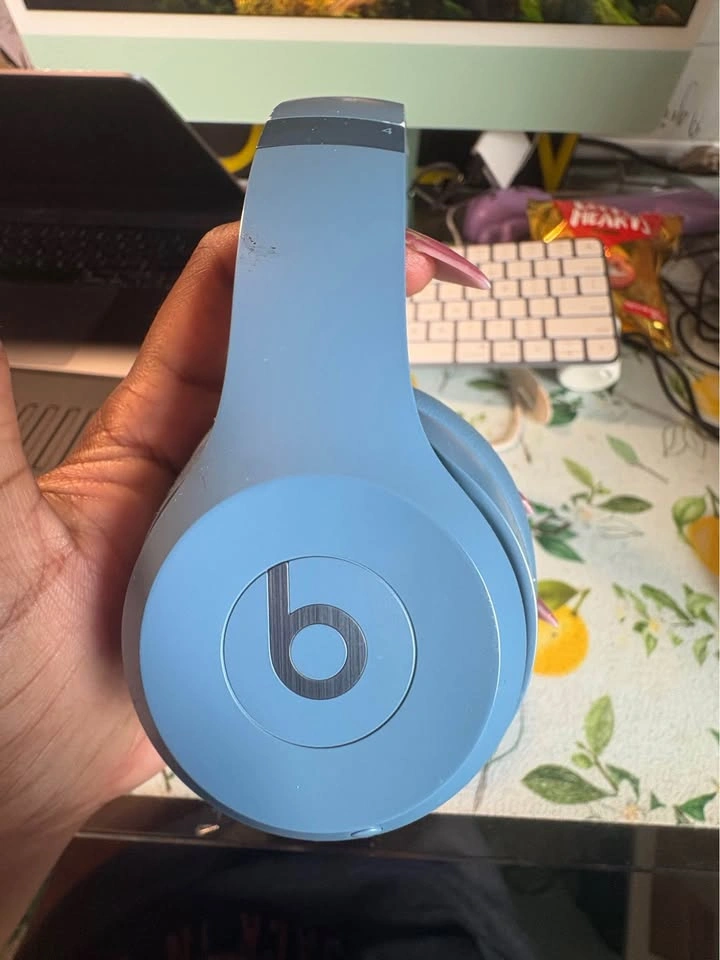 Beats Wireless Headphones – $80 - photo 4