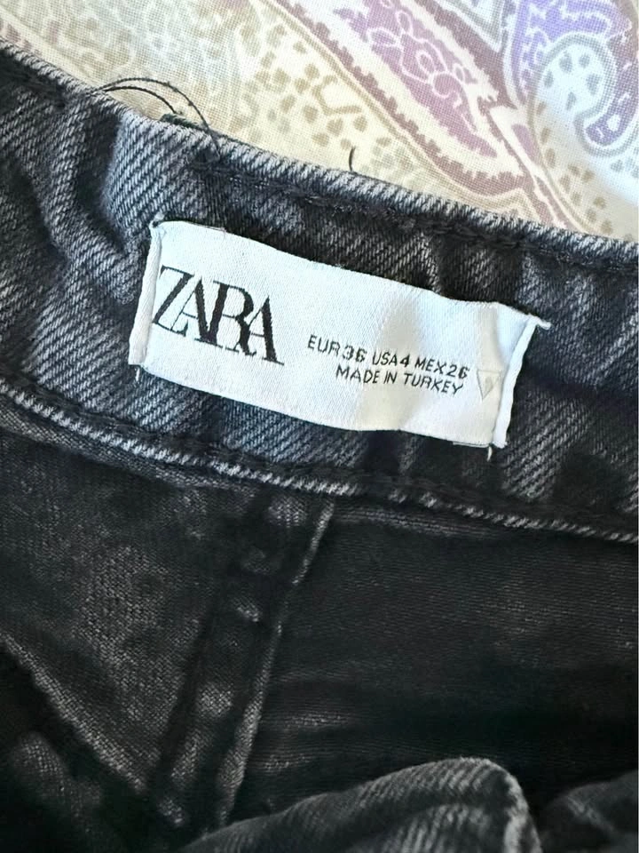 Zara High Waist Acid Wash Mom Jeans (Size 36) - photo 3