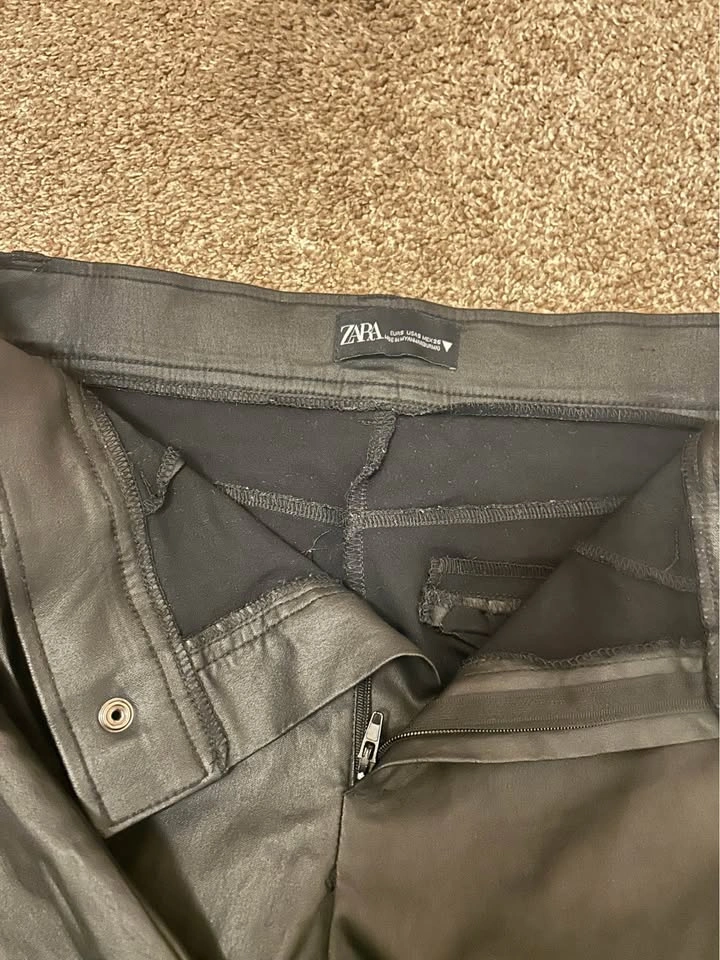 Zara Faux Leather Leggings - photo 3