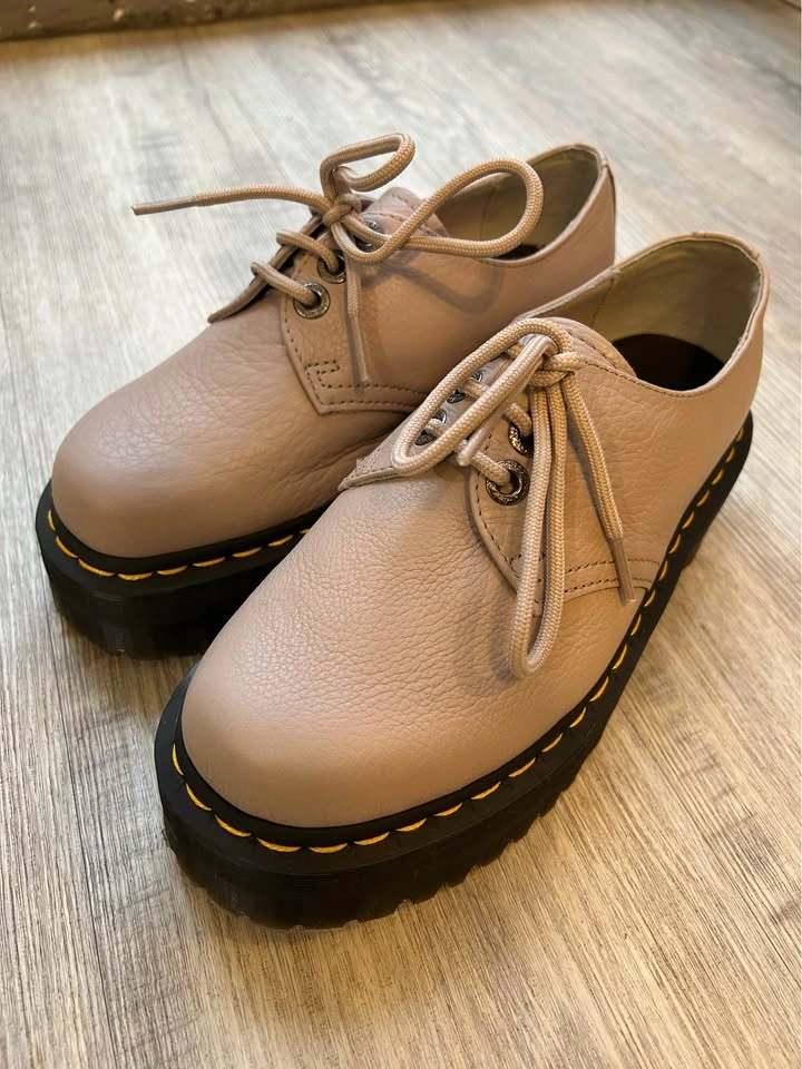 Brand new doc marten loafers - US 6 - photo 4