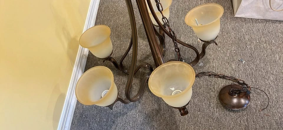 5-Light Bronze Chandelier with Frosted Glass Shades - photo 2