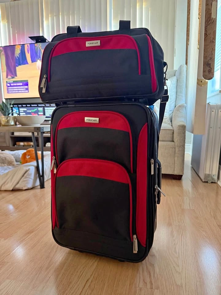 Forecast 2-Piece Luggage Set – Carry-On Suitcase & Tote Bag