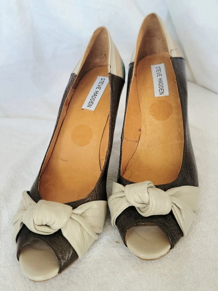 Brand New: Steve Madden Leather Peep-Toe Pumps – Size 8.5 - photo 3