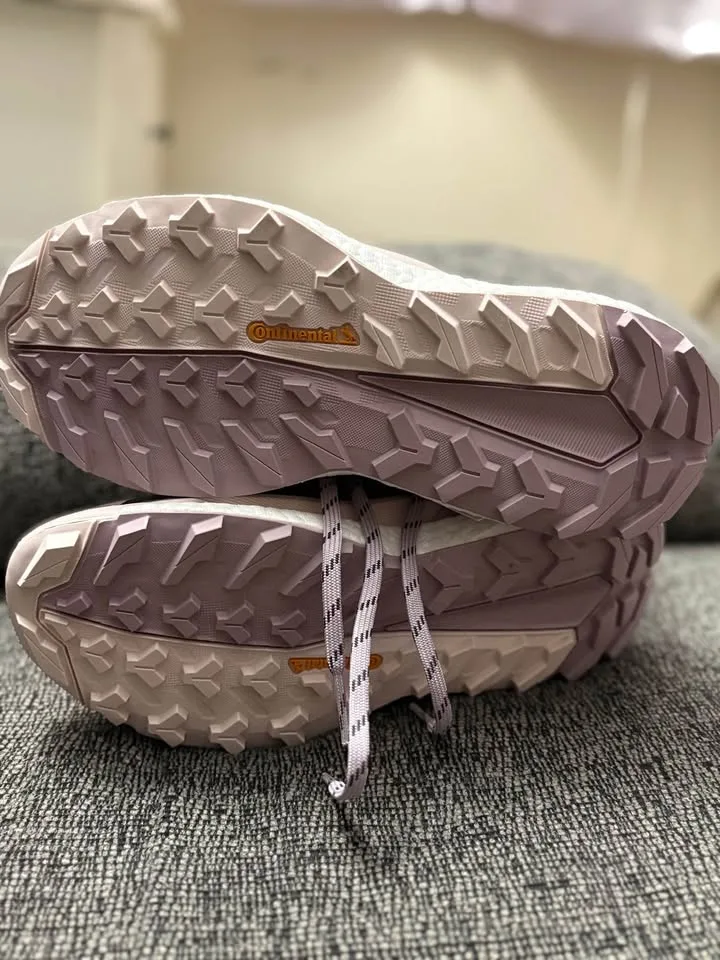 Adidas terrex hiking boots image indicator(4)