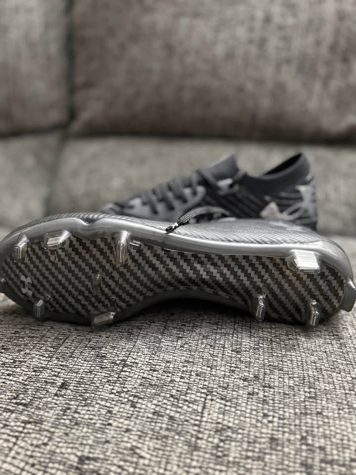 Under armour cleats - photo 2