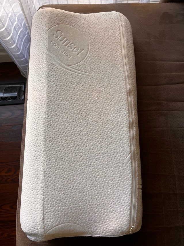 Neck Support Pillow