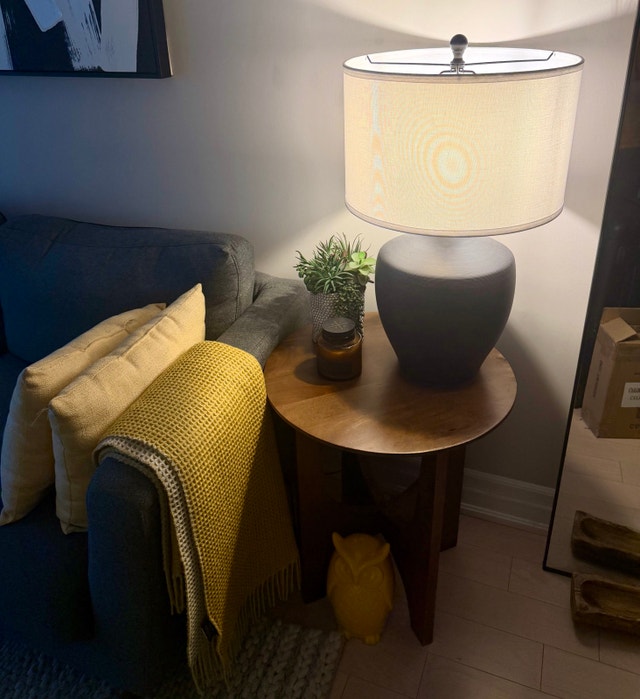 Grey Ceramic Table Lamp with Linen Drum Shade – Great Condition - photo 2