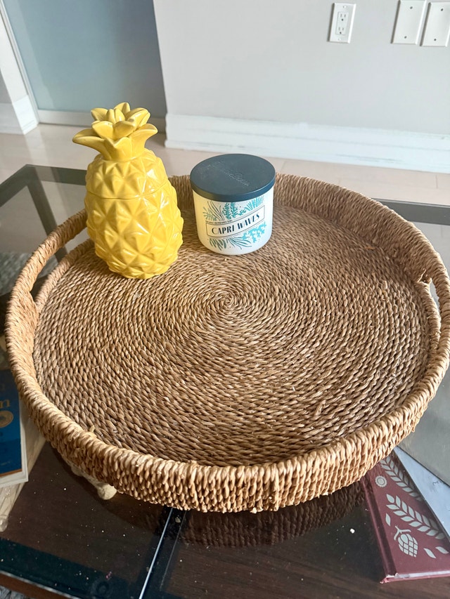 Round Woven Seagrass Rattan Tray with Handles