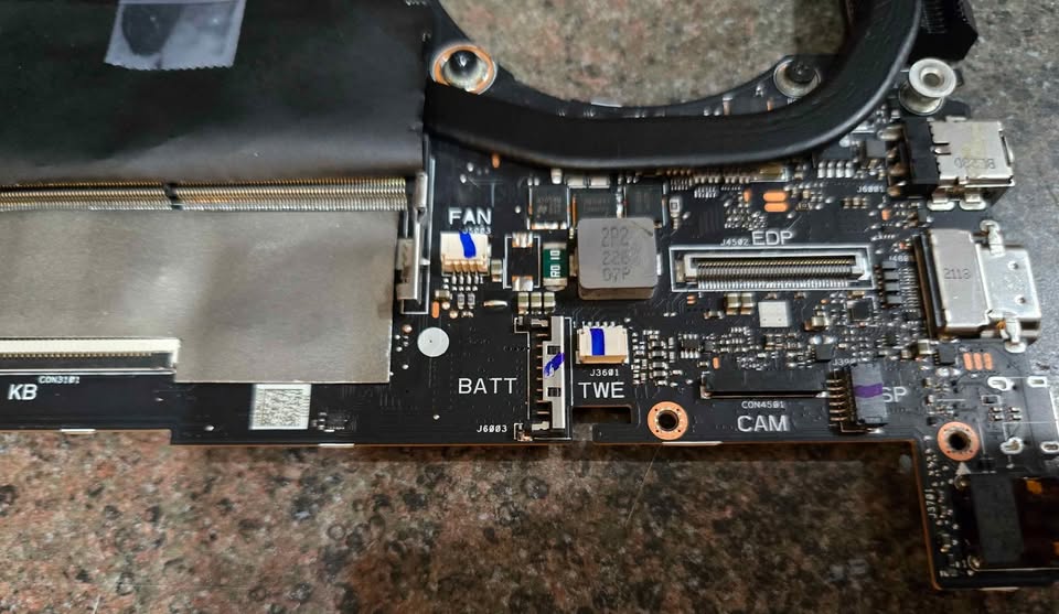 AMD Ryzen 9 6900HS CPU, Motherboard + Heat Sink. Radeon 680M GPU - photo 4