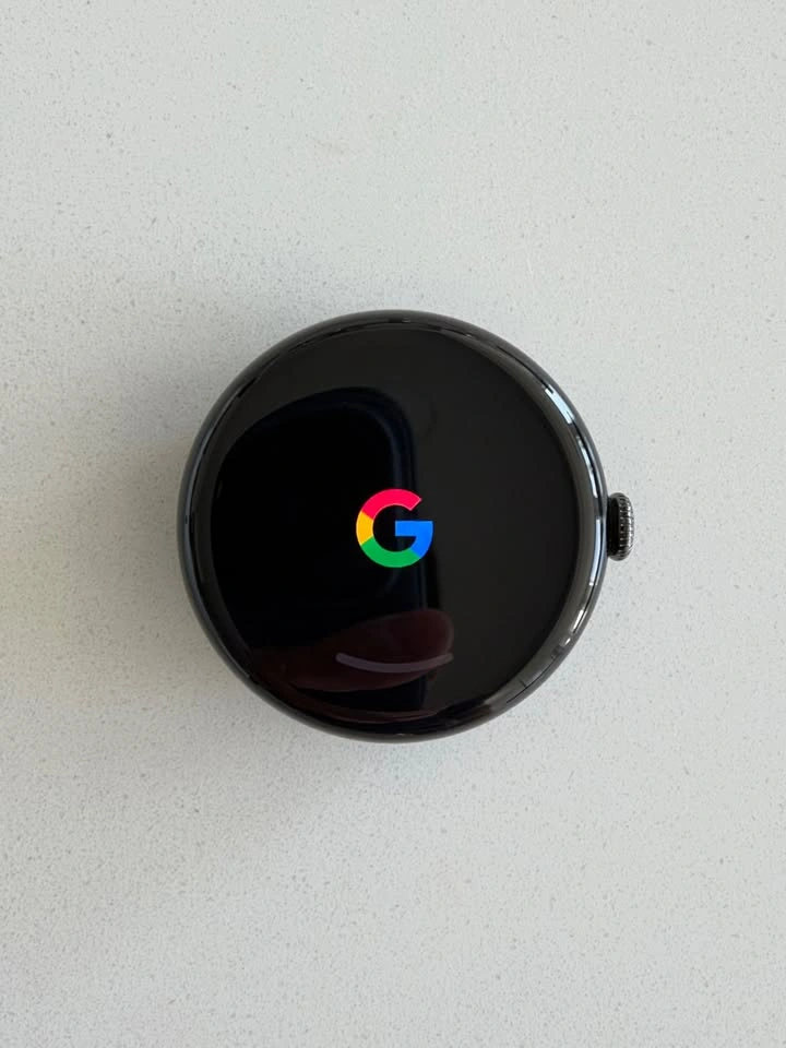 Pixel Watch 3 (45mm Wi-Fi) - Matte Black / Obsidian Active Band - photo 3