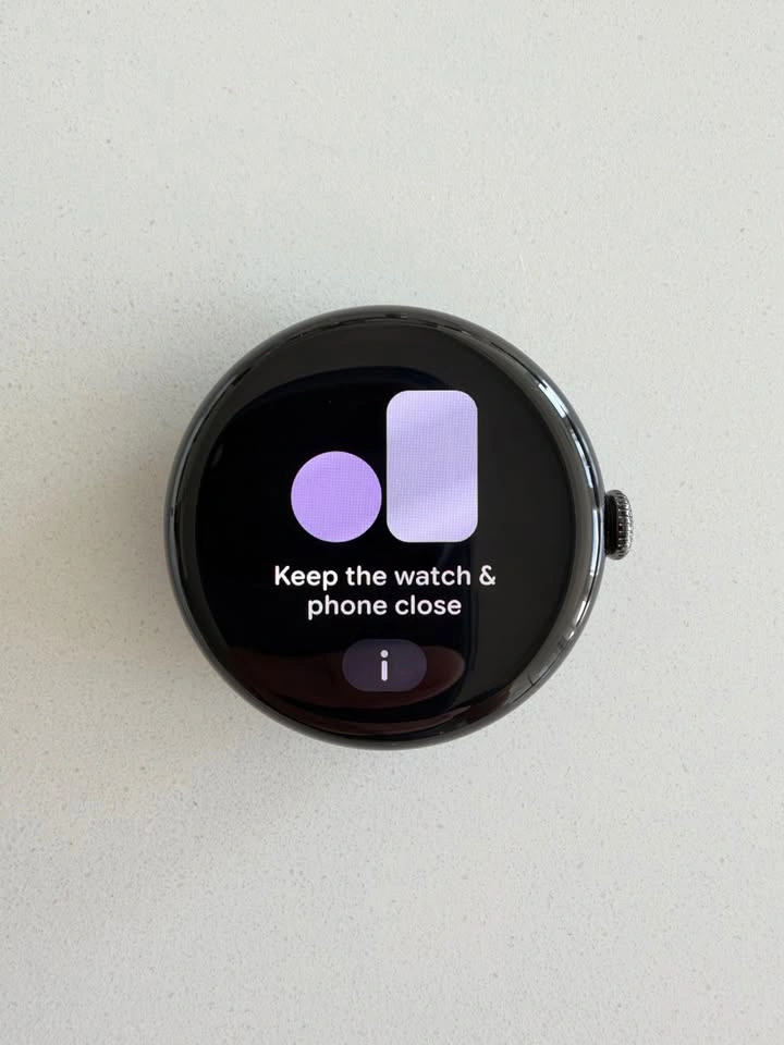Pixel Watch 3 (45mm Wi-Fi) - Matte Black / Obsidian Active Band - photo 4