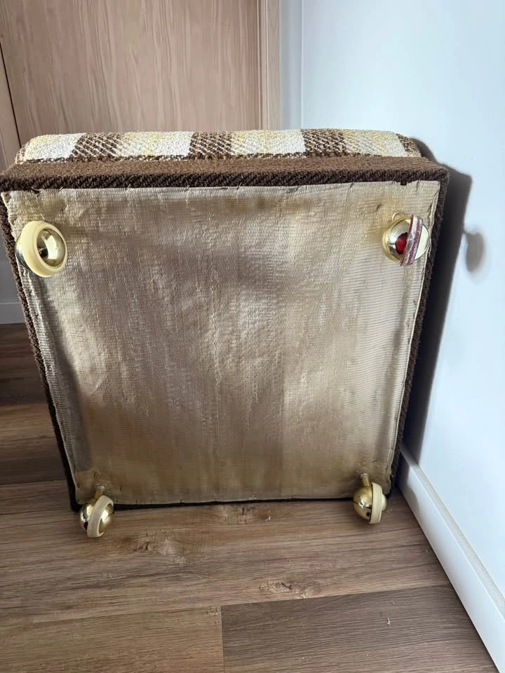 Large Rolling Retro-Style Ottoman / Footstool - photo 5