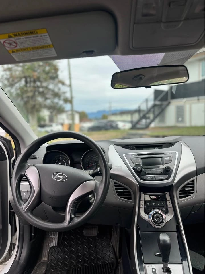2014 Hyundai Elantra - photo 5