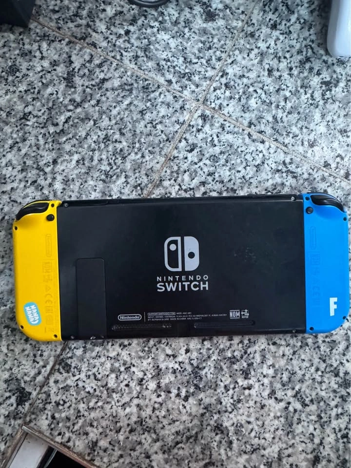 Nintendo switch bundle - Special edition - photo 5