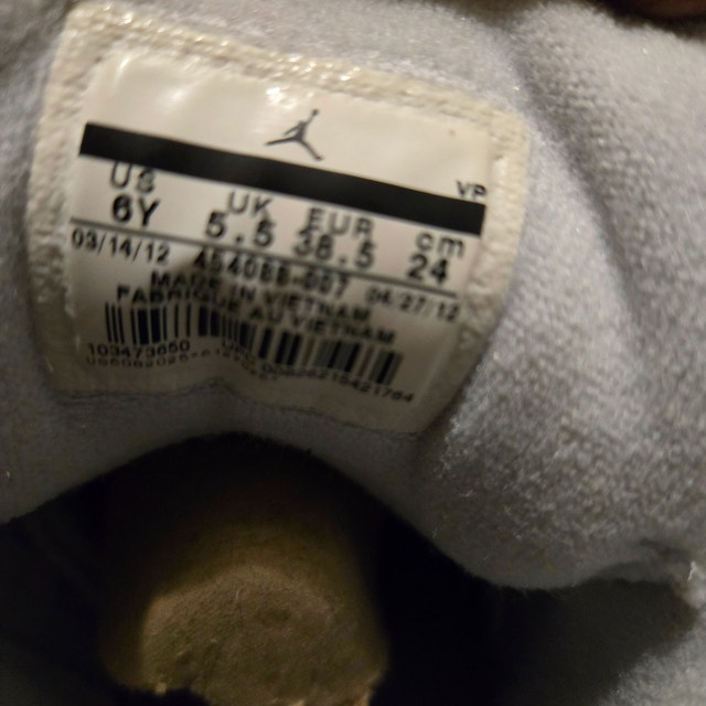Jordan Retro Kids Shoes - photo 3