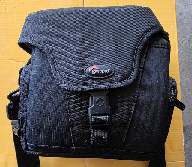 Lowepro Altus 140 Camera Bag