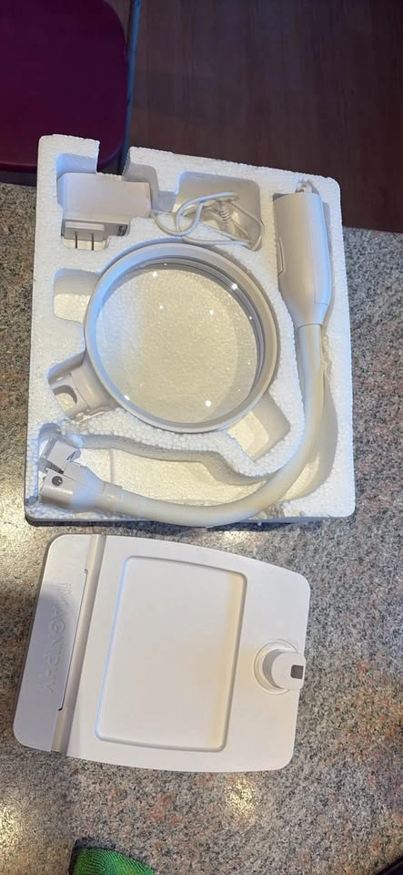 iMAGNIPHY Lighted Desktop Magnifier - photo 3