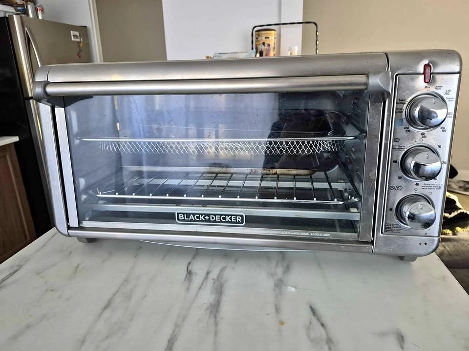 Black And Decker 4 in 1 Airfryer, Baking, Toaster, Broil
