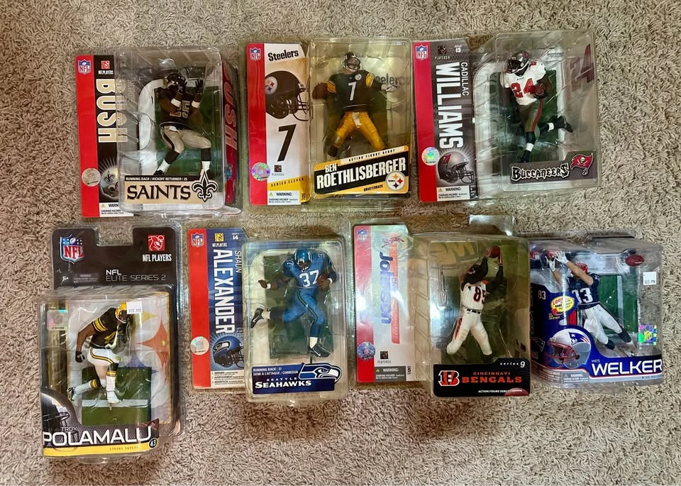 McFarlane SportsPicks NFL Series Action Figure Lot - photo 3