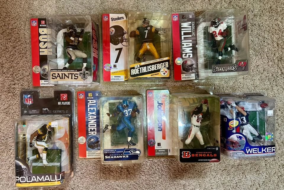 McFarlane SportsPicks NFL Series Action Figure Lot - photo 4