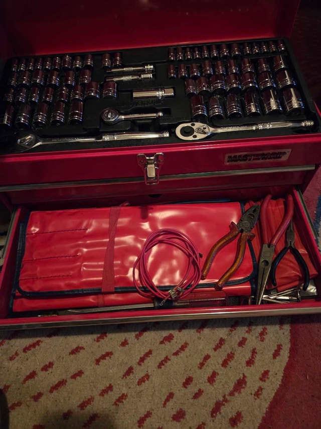 MasterGrip tool box full of goods - photo 4