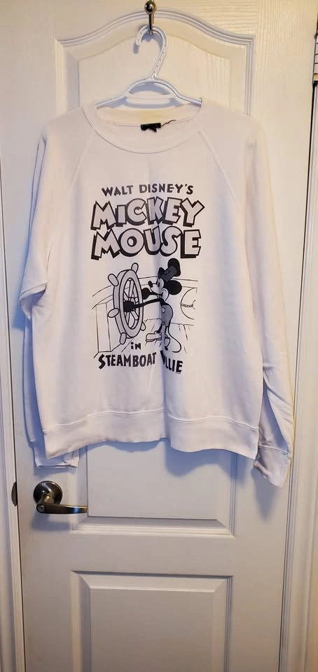 Hoodies & Sweatshirts $5 Each (9 to Choose From) - photo 2