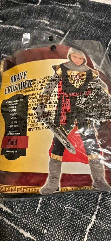 Brave Crusader Child Costume Size Large 12-14