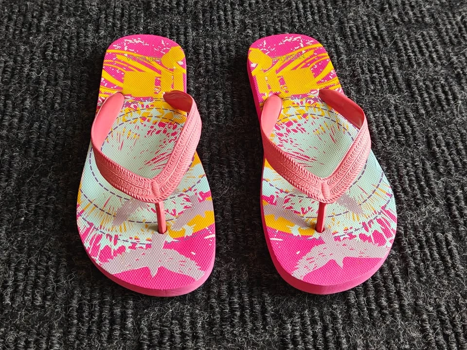 Women Slippers / Flip Flops Sandals - Pink - Size 6 - photo 2