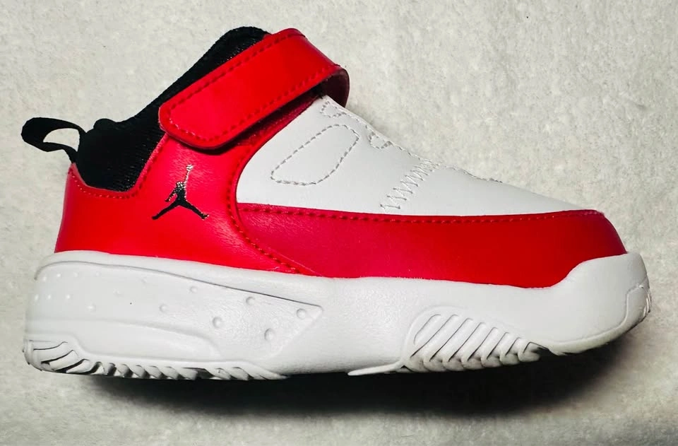 Jordan Max Aura 3 Toddler Shoes 8C - photo 3