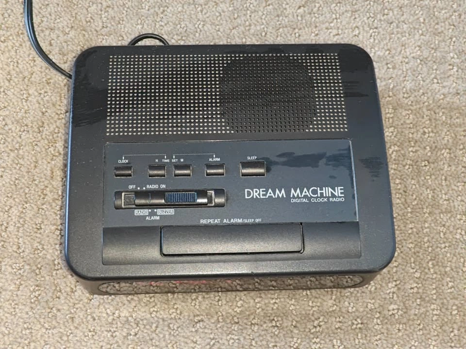 Sony ICF-C26 Dream Machine Digital Alarm Clock (No Radio) - photo 2