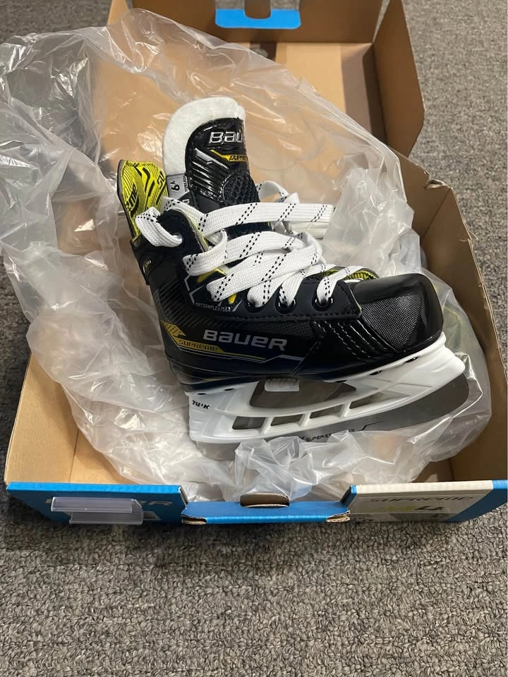 Youth 9.0 Bauer Supreme M4 Skates - photo 2