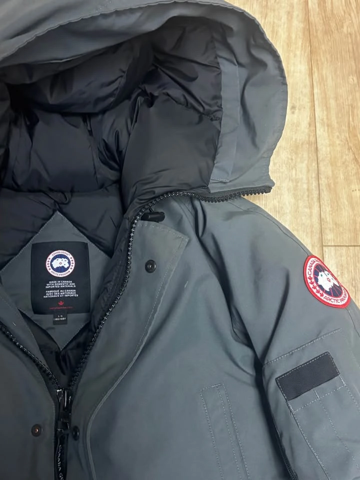 Canada Goose Chilliwack Bomber Jacket (Size L) No Fur - photo 2